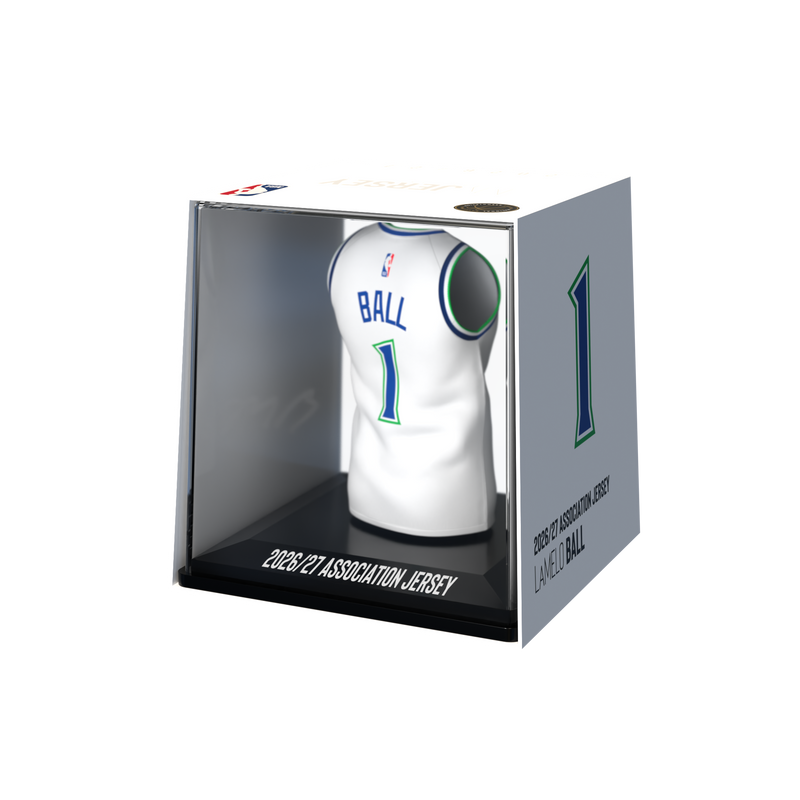 Načtěte obrázek do galerijního prohlížeče, LaMelo Ball #15
