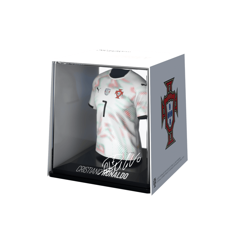 Laden Sie das Bild in Galerie -Viewer, Cristiano Ronaldo - Away - FPF - 2025 - FanCollex
